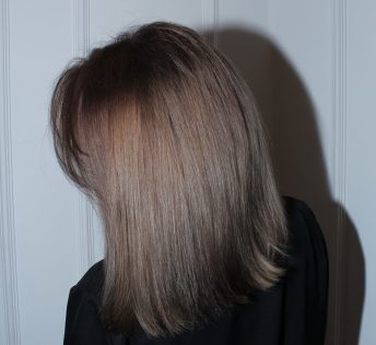 Балаяж на средние волосы пепельный блонд — студия KUDRI BROVI