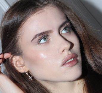 Коррекция и окрашивание бровей — студия красоты KUDRI BROVI