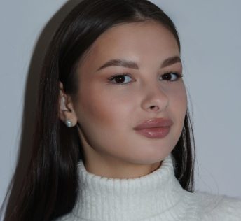 Натуральный макияж и арочные брови — мастер студии KUDRI BROVI